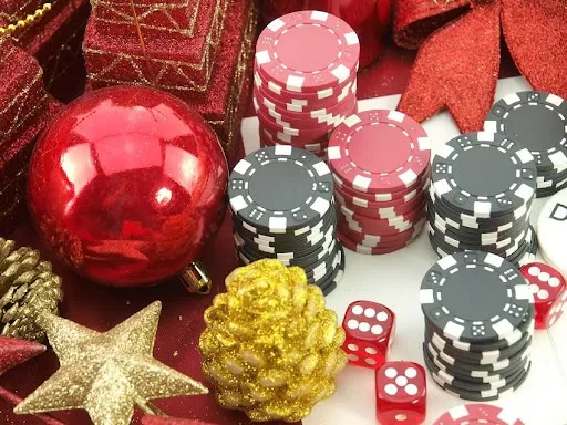 How Online Casinos Are Winning with Cashback Offers This Holiday Season