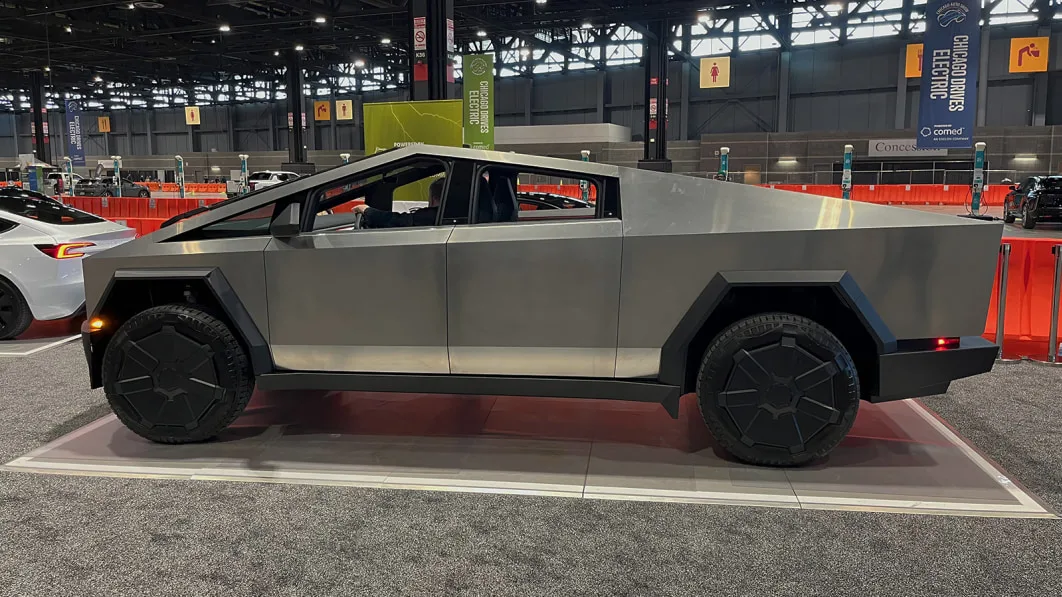 Tesla Cybertruck's Towing Range Falls Short Compared to Model X