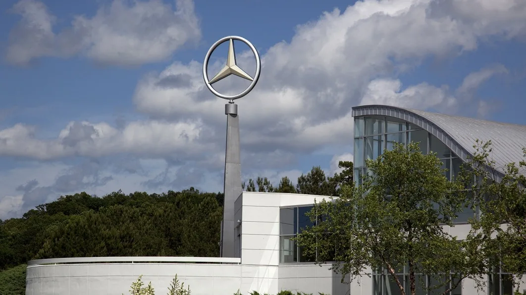 Disappointing Loss for United Auto Workers in Alabama Mercedes-Benz Factory