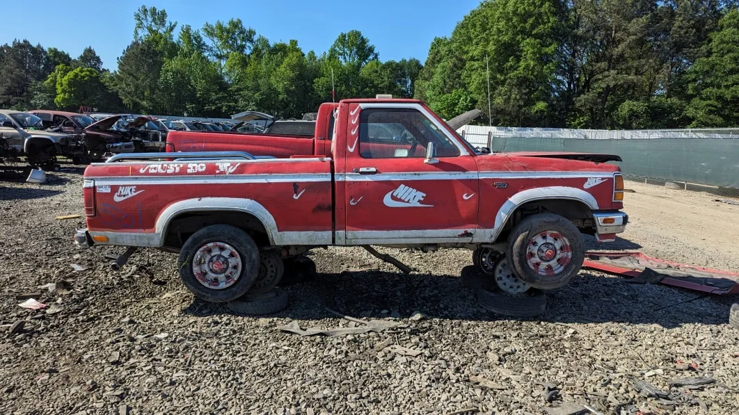 "Nike-Themed Customization Job on a Beater Yard Truck Found in Charlotte, North Carolina"