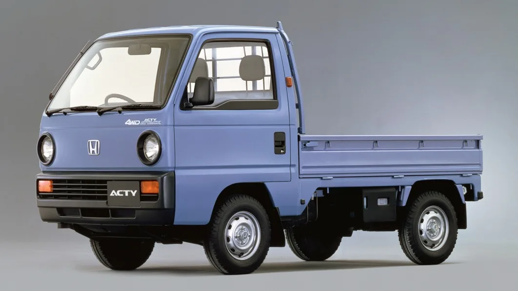 Rhode Island Considers Banning Kei Cars from the Road, Enthusiasts Fight Back