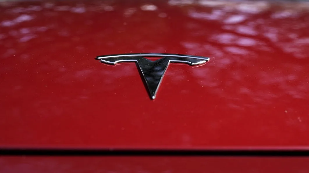 Tesla Launches Round of Layoffs Amidst Sales Drop and Price War