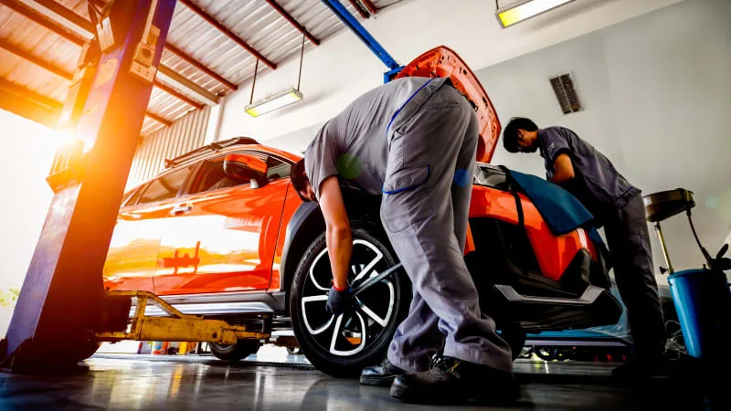 The Best Repair Shops for Your Car: Dealerships, Independents, and Chains