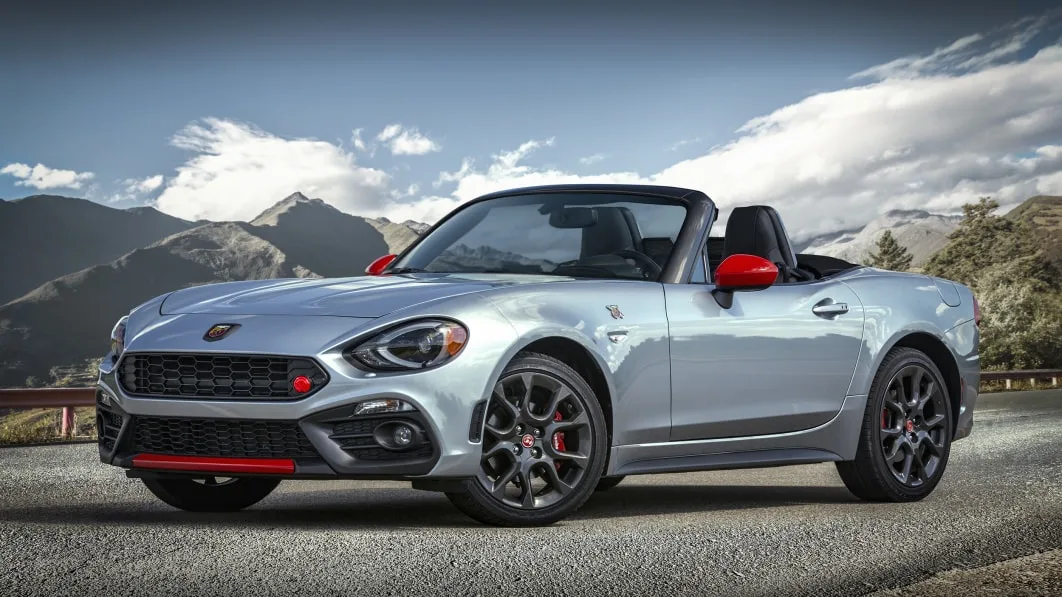 The Future Classic: A Closer Look at the 2017 Fiat 124 Spider