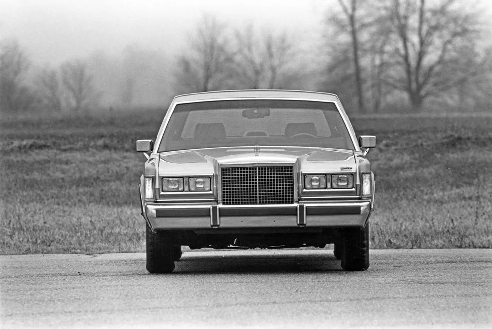 The Last of Its Kind: A Look at the 1987 Lincoln Town Car