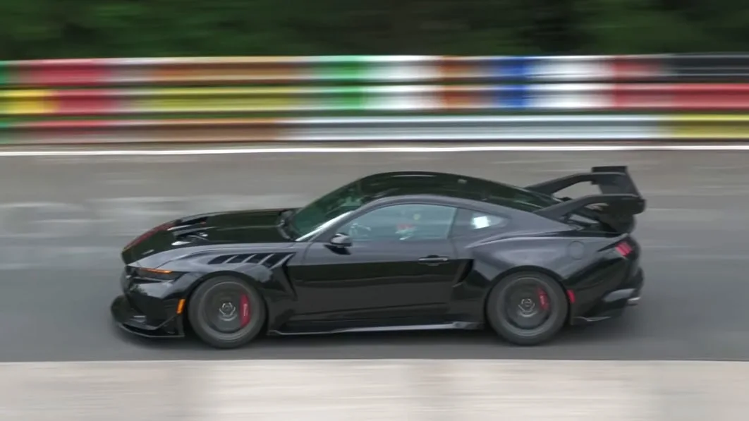 "Ford Mustang GTD Roars on Nurburgring: Get a Sneak Peek at the Powerhouse in Action"