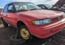 Rare Find: Unveiling a Rare Hatchback Version of the Geo Prizm GSi, Powered by a Toyota Sprinter Engine | Junkyard Discoveries