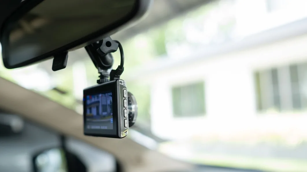 The Best Front and Rear Dash Cams for Your Car - Reviews, Features, and Prices