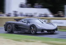 The Fastest Cars in the World: Reaching 300+ MPH and Beyond