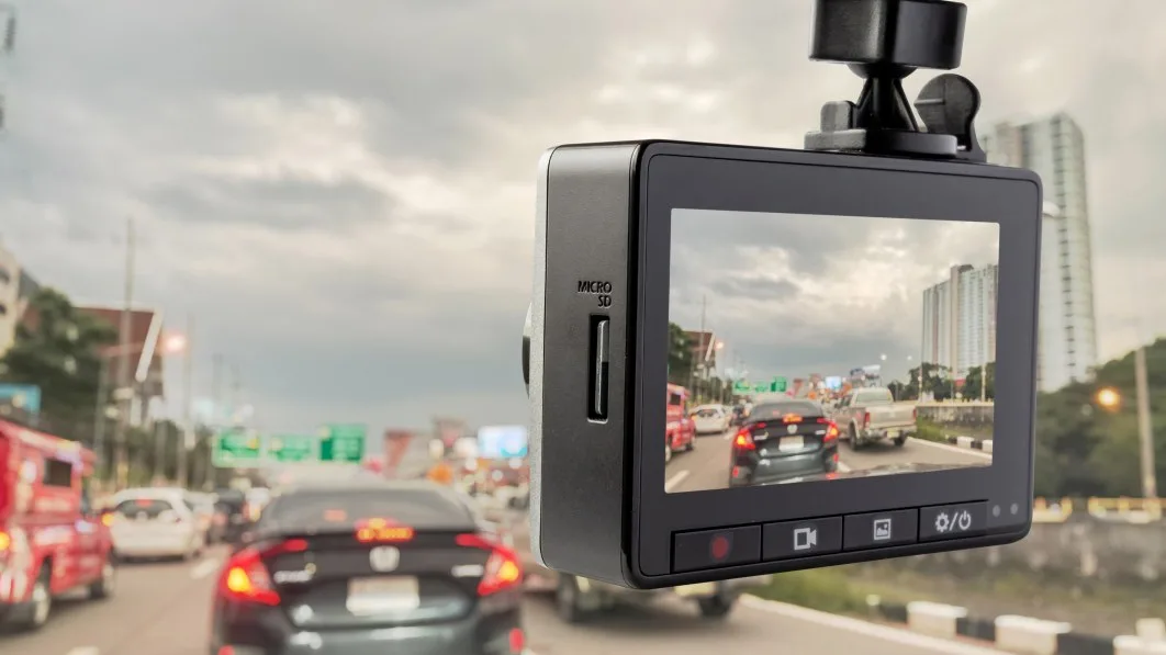 Top Dash Cams on Sale: Redtiger 4K, Rove R2, Miden S7, Suvcon, and iZEEKER