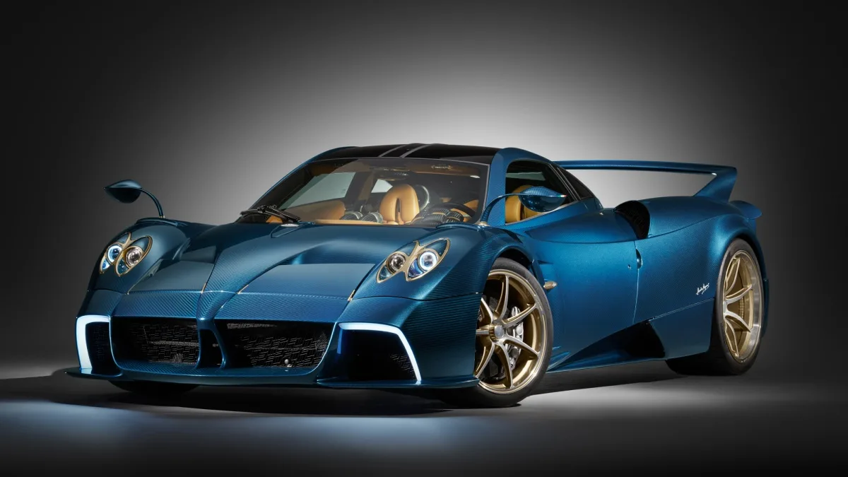 Pagani Unveils Unique Huayra Epitome with Seven-Speed Manual Transmission