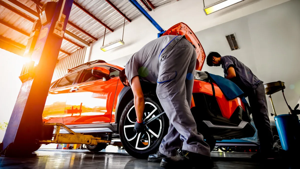 "Surprising Disparities: The States Where Car Collision Repairs Cost the Most and the Least"