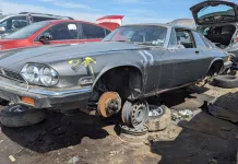 The Affordable V12 Coupe: The Jaguar XJ-S of 1985 Found in a Denver Junkyard