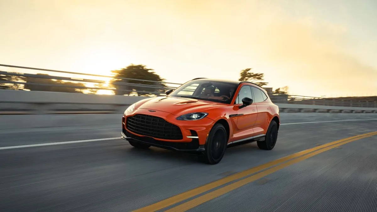 "2025 Aston Martin DBX707 Review: A Super-SUV That Exudes Power and Luxury"