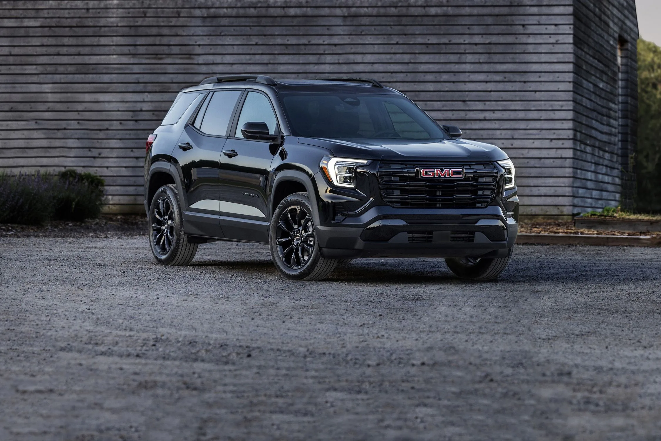 "2025 GMC Terrain: A Truck-Inspired Redesign with Advanced Technology and Enhanced Performance"