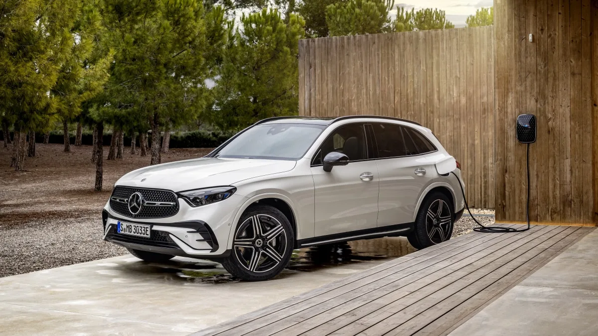 "2025 Mercedes-Benz GLC 350e: Official Pricing and Impressive Electric Range Revealed"