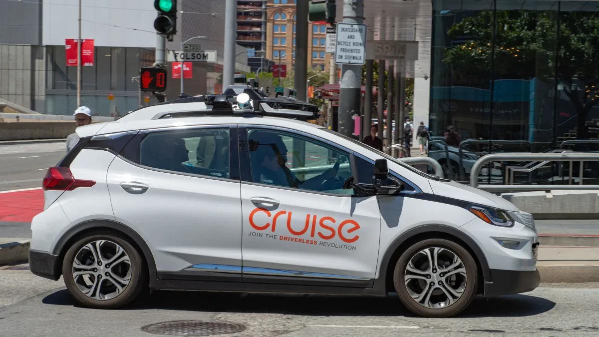 "Cruise and Uber Partner to Bring Autonomous Vehicle Rides to Customers"