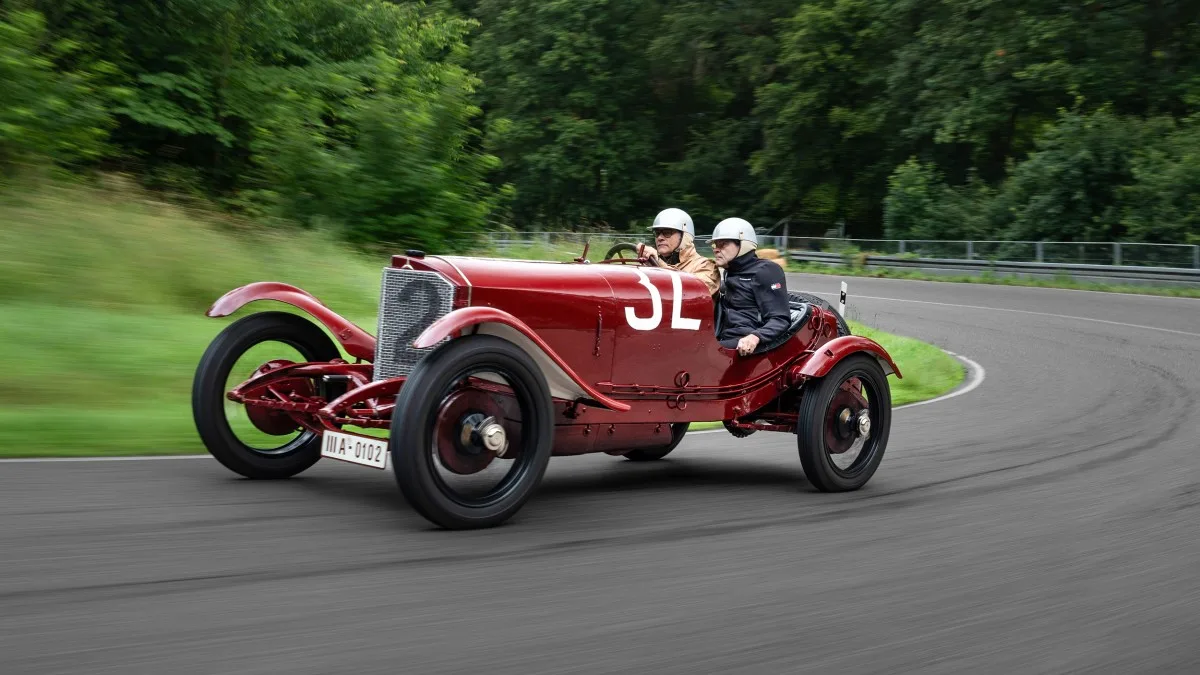 Mercedes-Benz Unveils New Maybach SL and Classic Cars at Pebble Beach Concours d'Elegance 2024