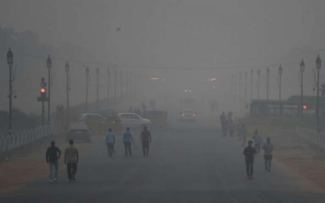 Soaring Pollution In Pakistan's Lahore Fills Wards With Sick Children ...