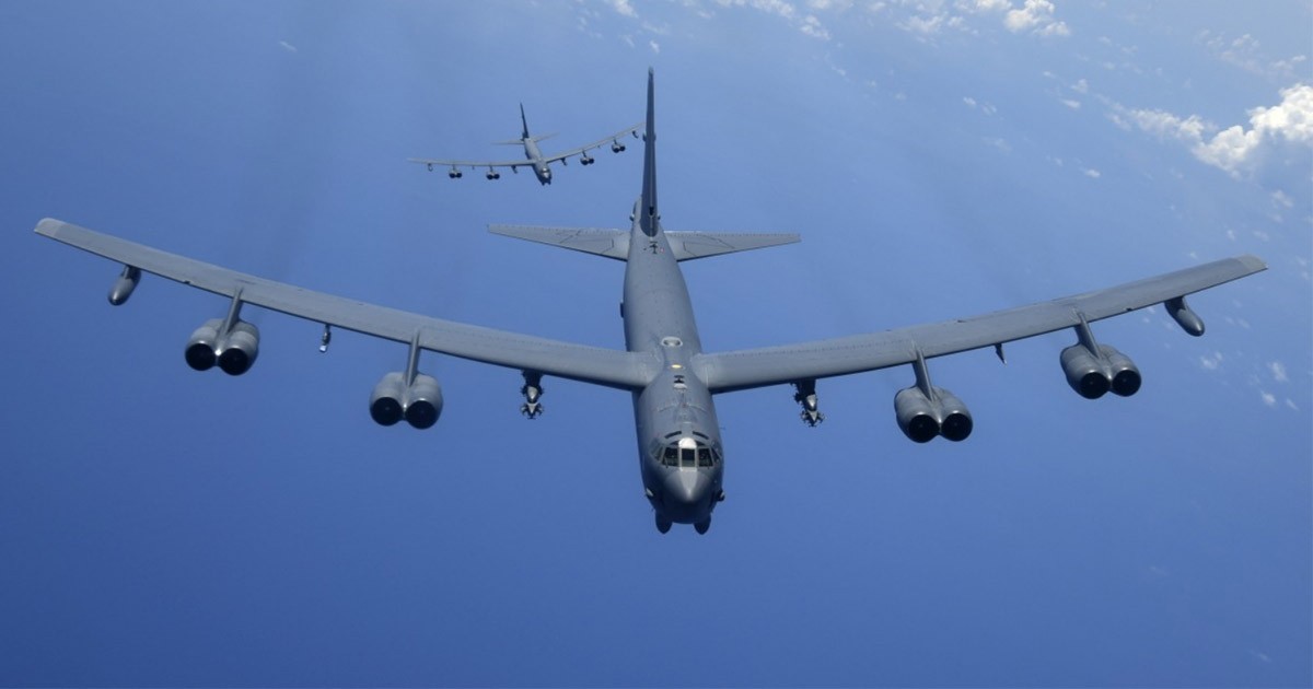 US deploys 6 B-52 strategic bombers to Indian Ocean base - Report