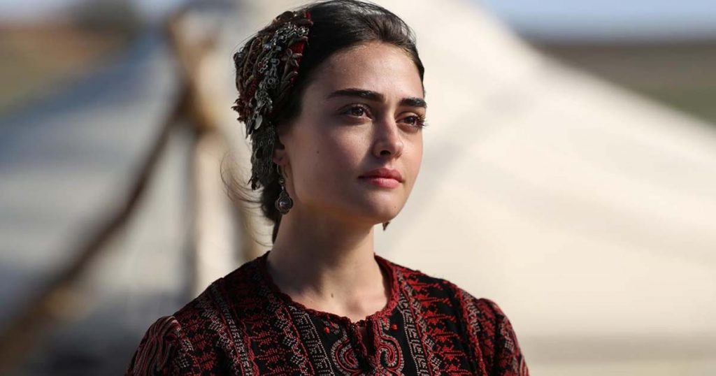 Esra Bilgic, Halime other actors of Dirilis Ertugrul excited to visit ...