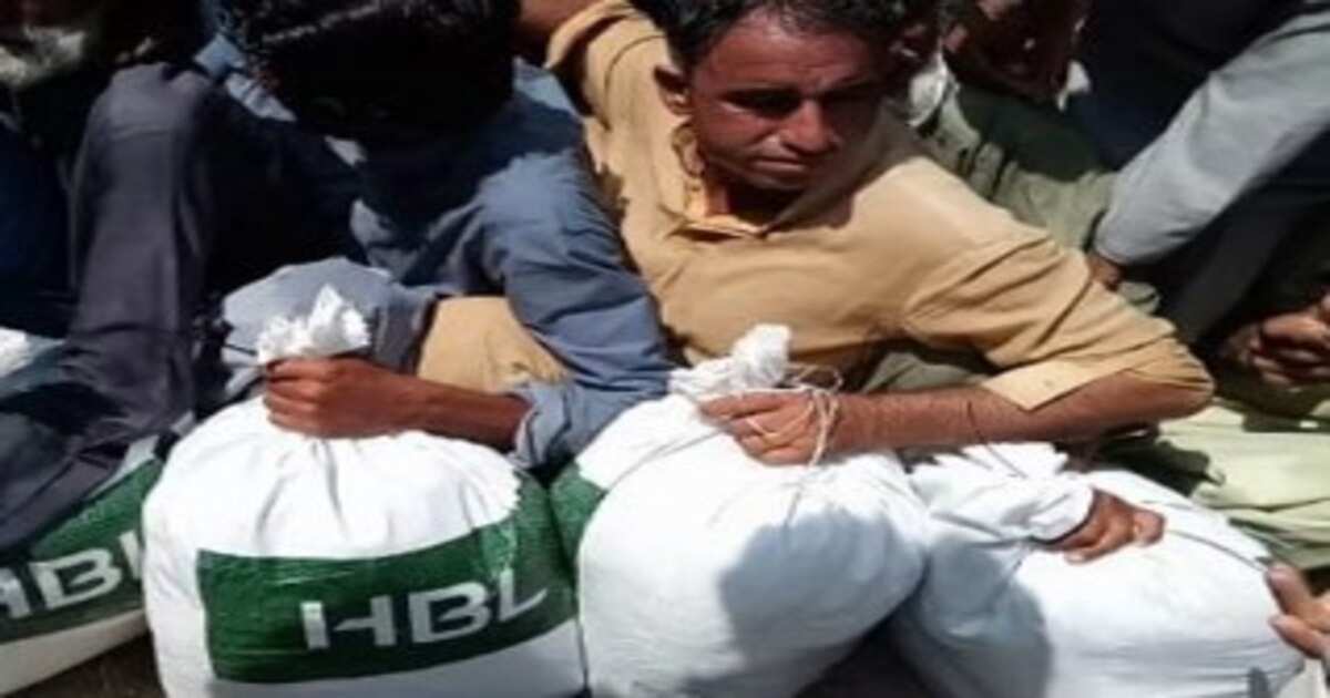 HBL provides relief to over 7000 flood hit families in Balochistan ...