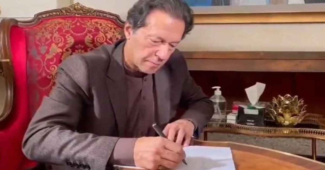 Imran Khan pens letter to CJP