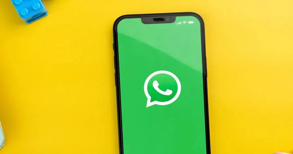 WhatsApp introduces AI-powered chat shortcut in latest beta update ...